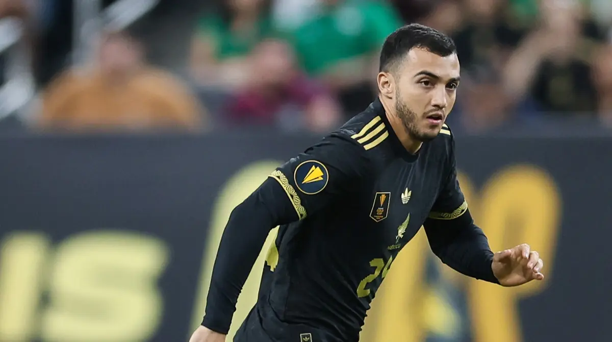  Luis Chávez pone en riesgo su lugar en la Copa del Mundo 