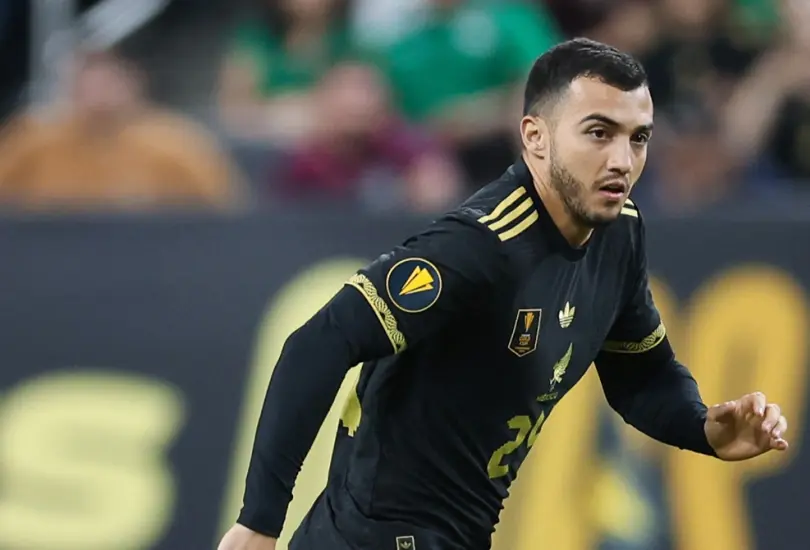 Luis Chávez pone en riesgo su lugar en la Copa del Mundo Luis Chávez pone en riesgo su lugar en la Copa del Mundo