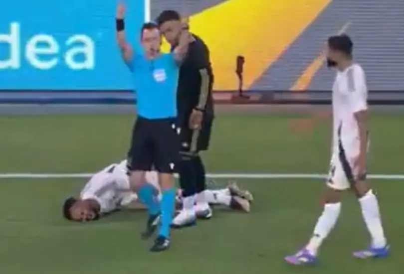 El futbolista árabe gritó tal cual publicidad