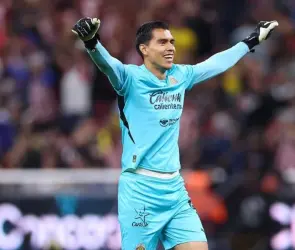 El portero que busca Chivas para reemplazar al Tala Rangel
