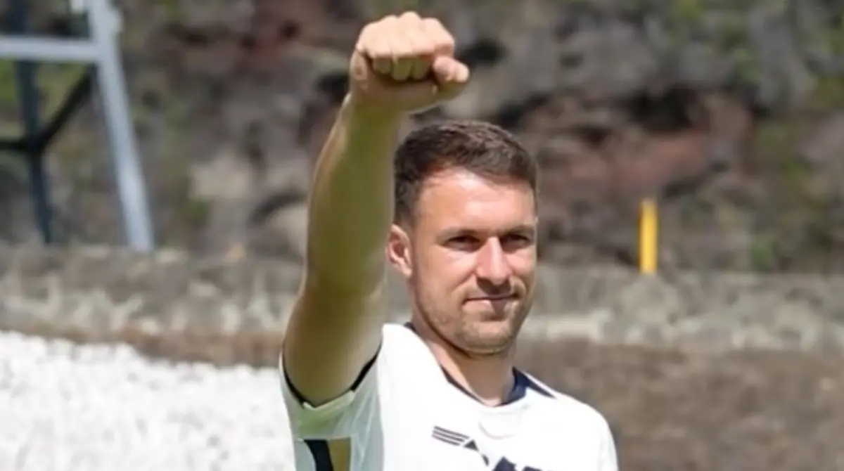  Aaron Ramsey es el refuerzo bomba de Pumas 