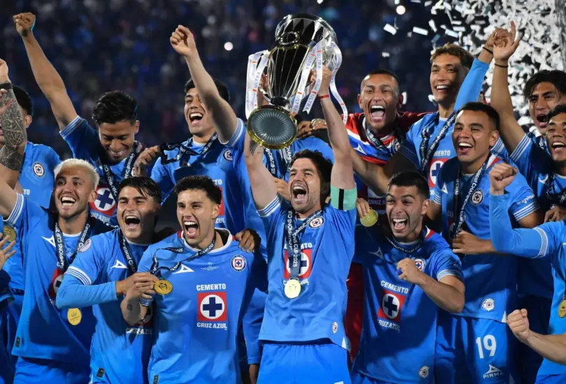 Cruz Azul generó gran interés en X por su éxito deportivo en Concacaf y los rumores de refuerzos bomba. Cruz Azul generó gran interés en X por su éxito deportivo en Concacaf y los rumores de refuerzos bomba.