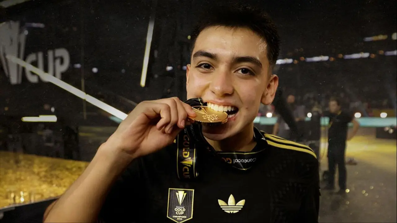 Mora encabeza la lista de los grandes elementos del Tri en Copa Oro. Instagram - Selección Mexicana