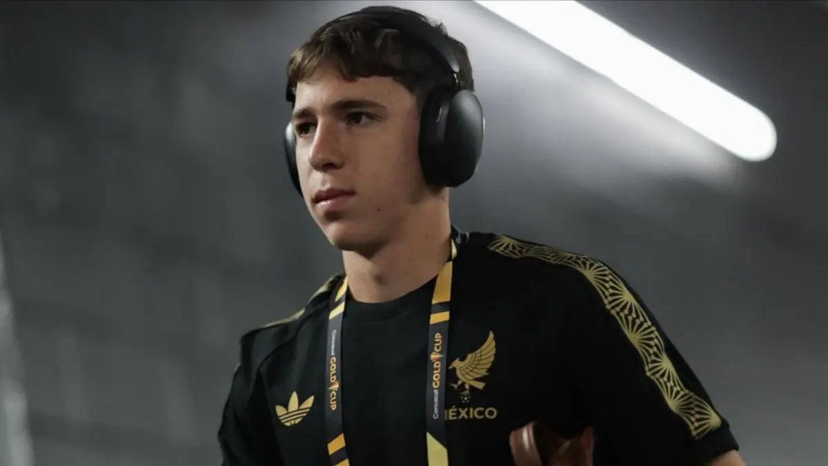 Mateo dejó buenas sensaciones aunque no le ganó aún el puesto a Gallardo. Instagram - Selección Mexicana