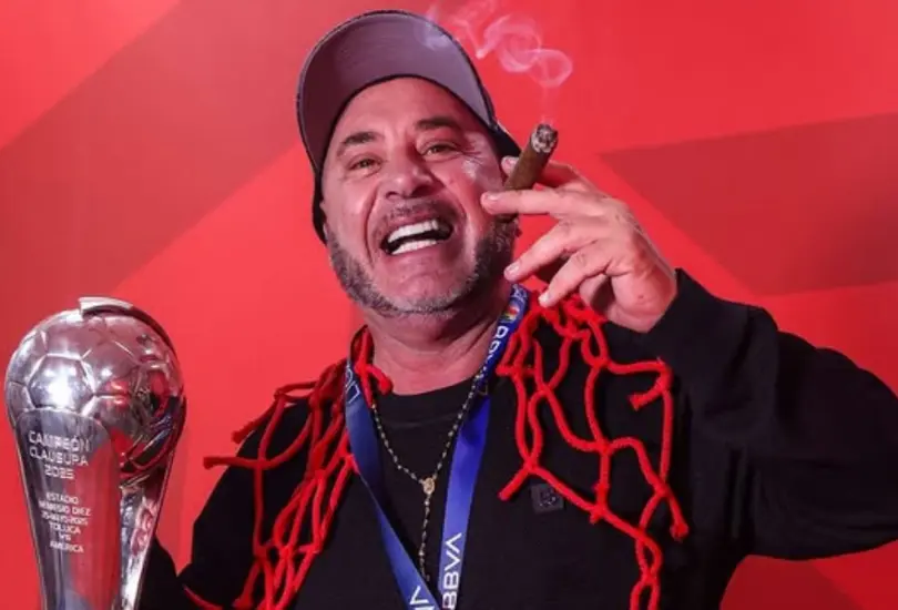 Turco Mohamed cumplió su palabra Turco Mohamed cumplió su palabra