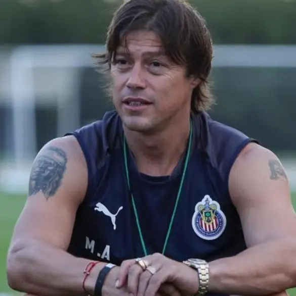 Almeyda recuerda a Chivas tras llegar al Sevilla: desventaja