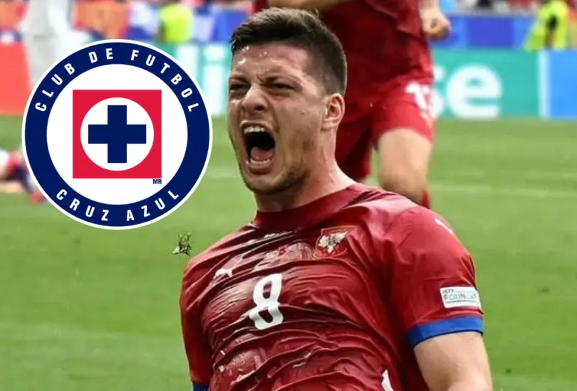 El futbolista serbio aún no firma con la Máquina