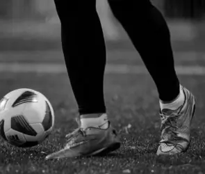 Joven futbolista muere tras recibir patada en la cabeza