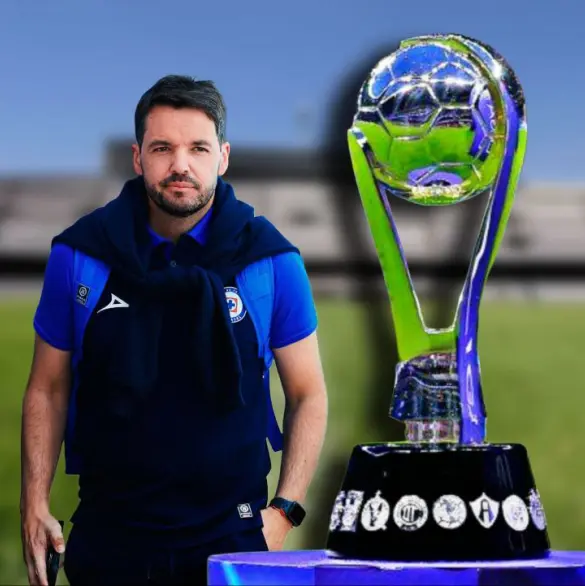 ¿Larcamón podrá llevar a Cruz Azul a la cima del éxito?