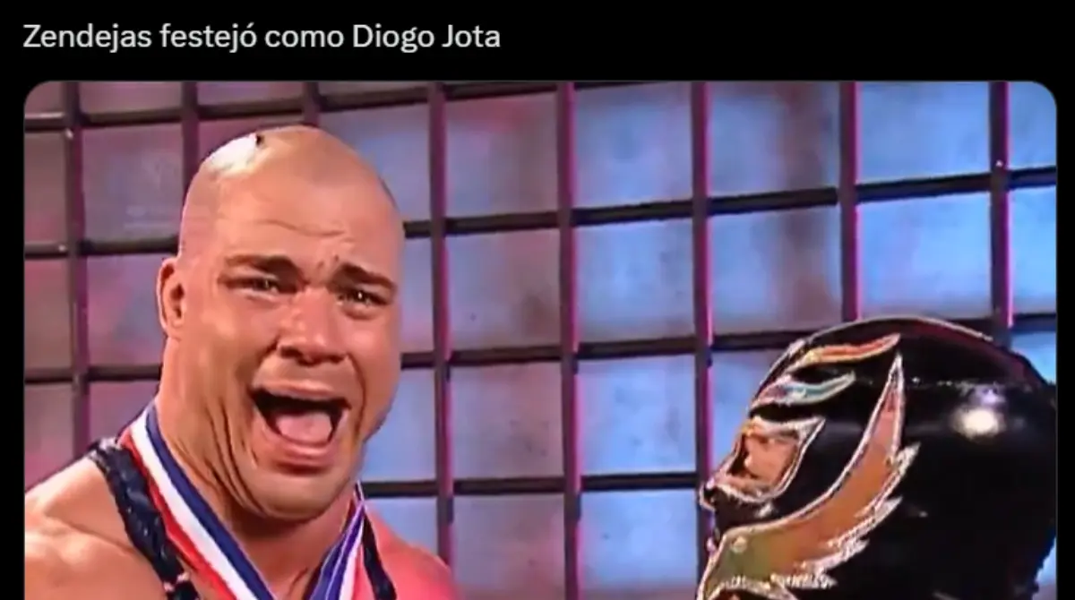 Algo que el futbolista quería hacer emotivo lo llevó a convertirse en víctima de memes.