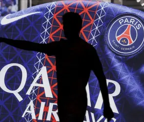 Vinculan a futbolista mexicano con el PSG