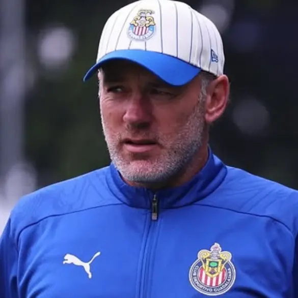El futbolista que Milito habría vetado de Chivas