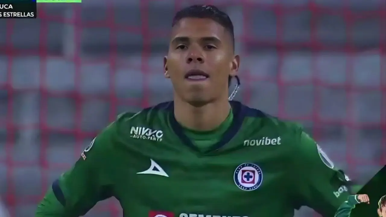  El portero colombiano provocó las dudas incluso de analistas deportivos. 