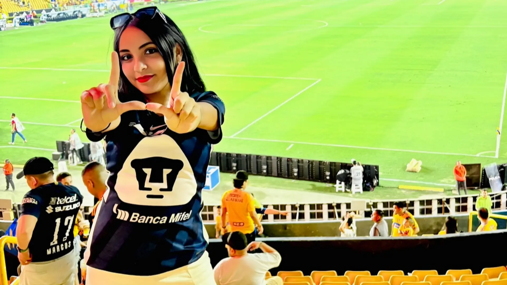 Ramos compartió fotos de sus golpes: moretones y raspaduras en codos y rodillas, principalmente.