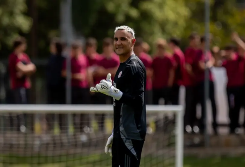 Keylor Navas causó polémica por forzar su salida de Newells Old Boys Keylor Navas causó polémica por forzar su salida de Newells Old Boys