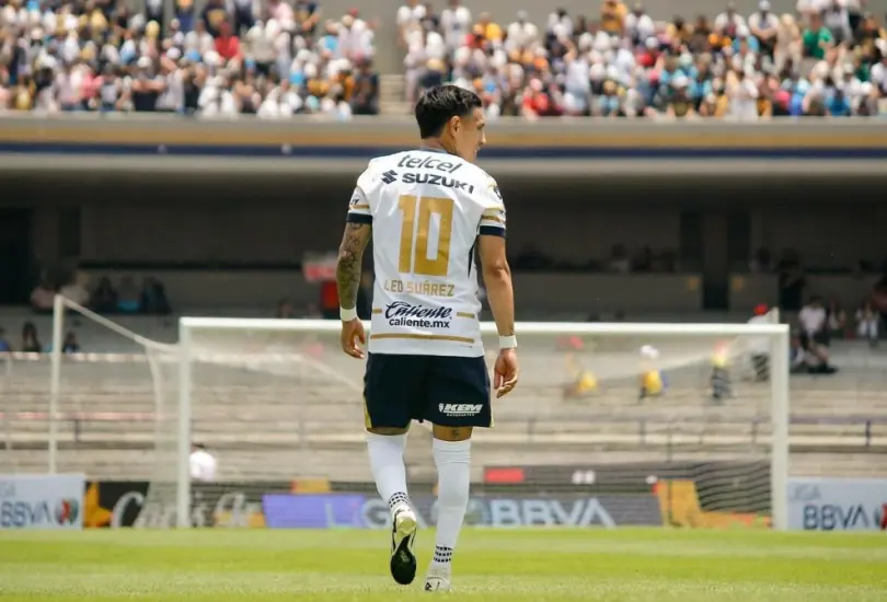Leo Suárez no ha brillado con Pumas como se esperaba Leo Suárez no ha brillado con Pumas como se esperaba