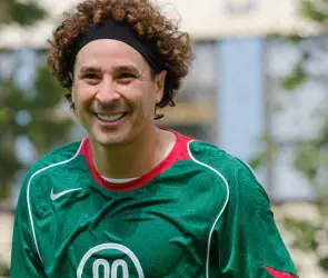 Memo Ochoa ficharía con otro equipo en Europa