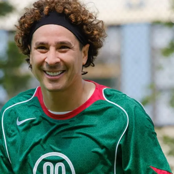 Memo Ochoa ficharía con otro equipo en Europa