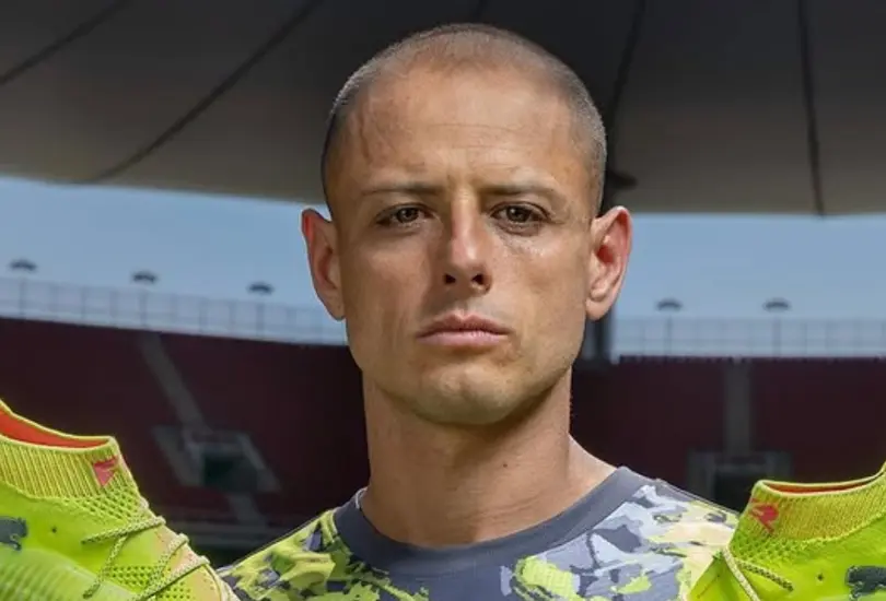 Chicharito no seguirá en Chivas Chicharito no seguirá en Chivas