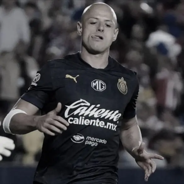 Chicharito rompe el silencio tras sus polémicos videos