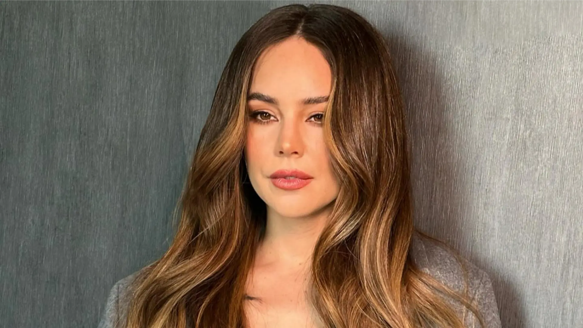 La relación no duró mucho y Camila confesó que terminaron por la presión que existía sobre ellos, comenzando por los señalamientos de infidelidad. 