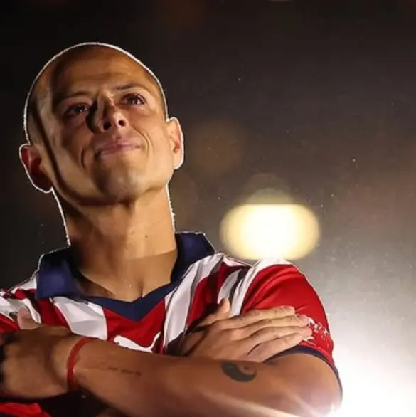 Afición de Chivas prepara homenaje para Chicharito vs San Luis