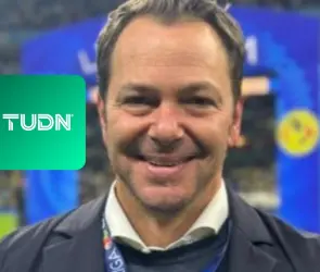 Acusan a reporteros de TUDN de limpiar imagen de Santiago Baños