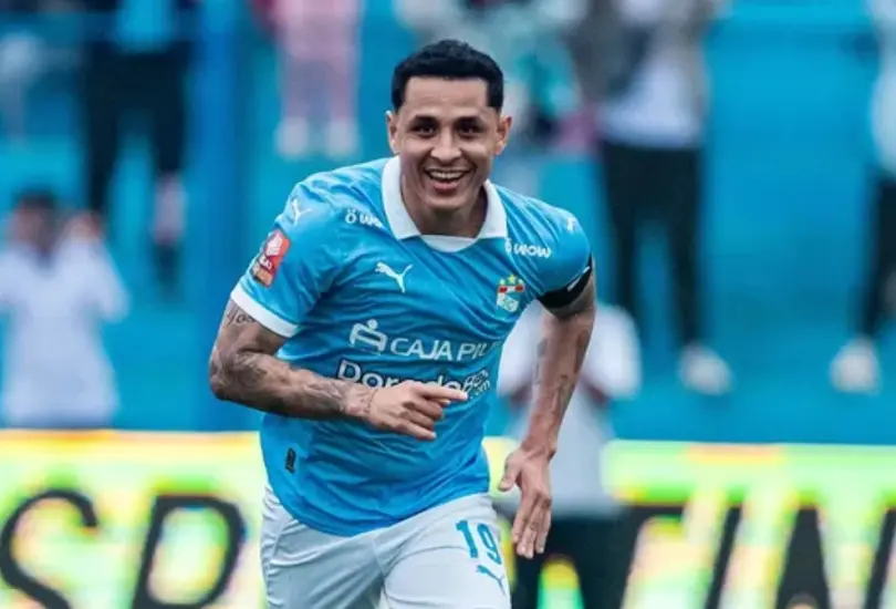 Yoshimar Yotún regresó a las canchas de forma emotiva Yoshimar Yotún regresó a las canchas de forma emotiva