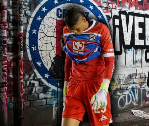 ¡Insólito! Cruz Azul recibió un gol cada 6.43 minutos en el segundo tiempo