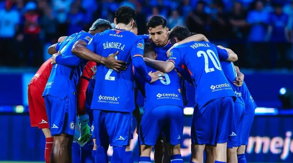 Cruz Azul ha formado grandes equipos, sin embargo, ha dejado ir a grandes futbolistas que pudieron llegar a sus filas