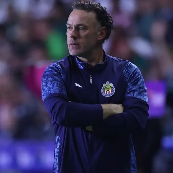 Gabriel Milito se encara con reportero previo al Chivas vs Charlotte