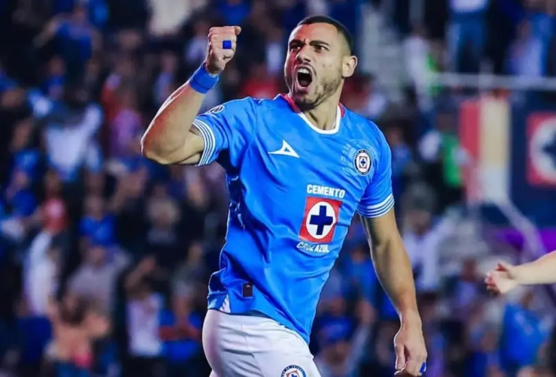 Giorgos Giakoumakis se irá de Cruz Azul Giorgos Giakoumakis se irá de Cruz Azul