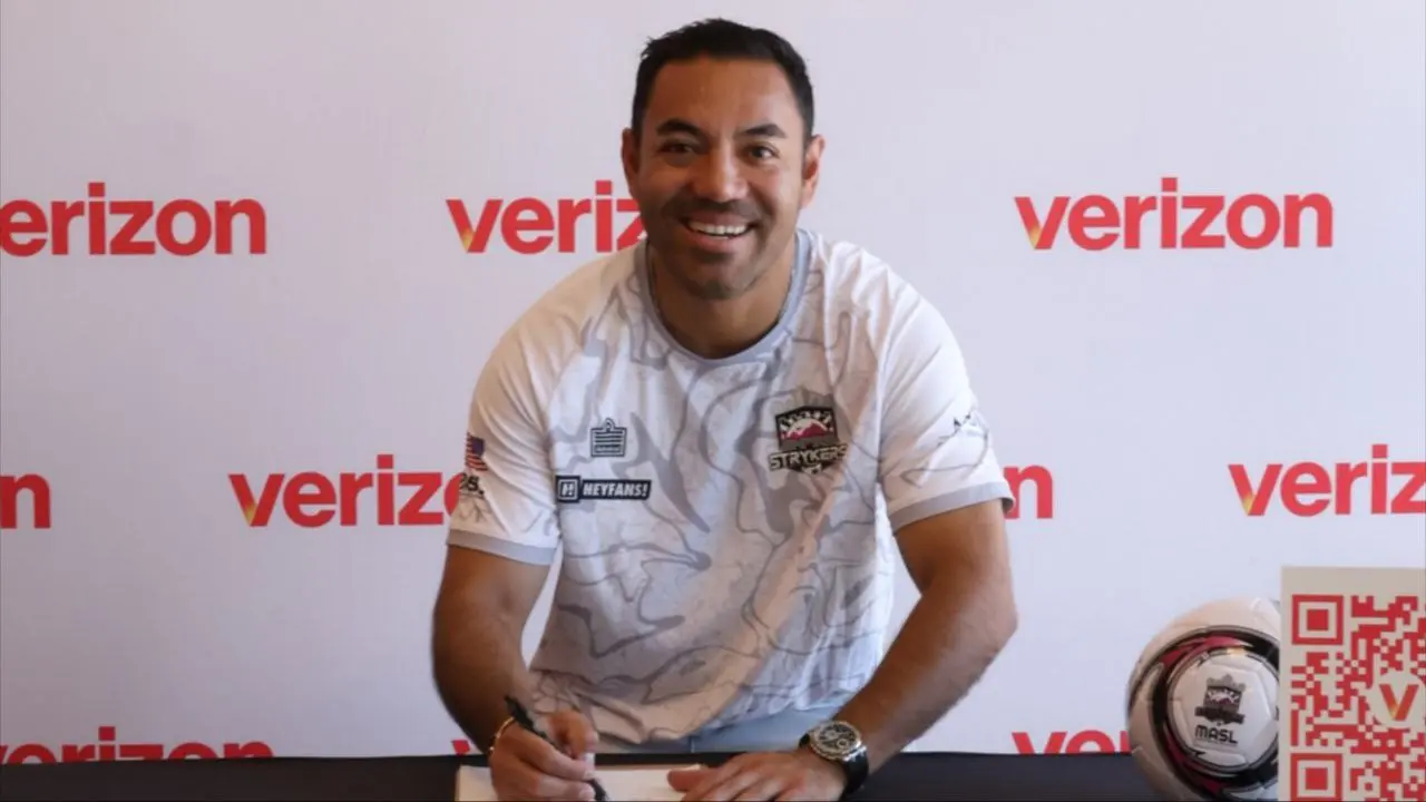 Marco ahora presume su faceta como directivo y empresario. Instagram - Marco Fabián