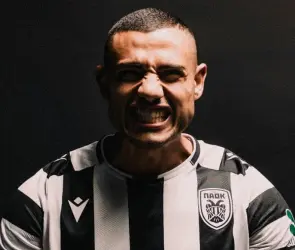 PAOK presenta a Giakoumakis con telenovela mexicana