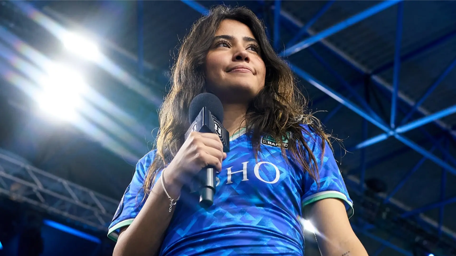 También es la única personalidad que ha sido presidenta de dos equipos distintos en Kings y Queens League.