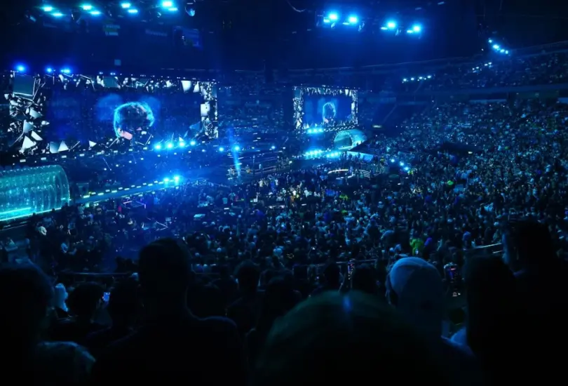 20 mil personas se dieron cita en el Palacio de los Deportes y 10 millones en streaming 20 mil personas se dieron cita en el Palacio de los Deportes y 10 millones en streaming