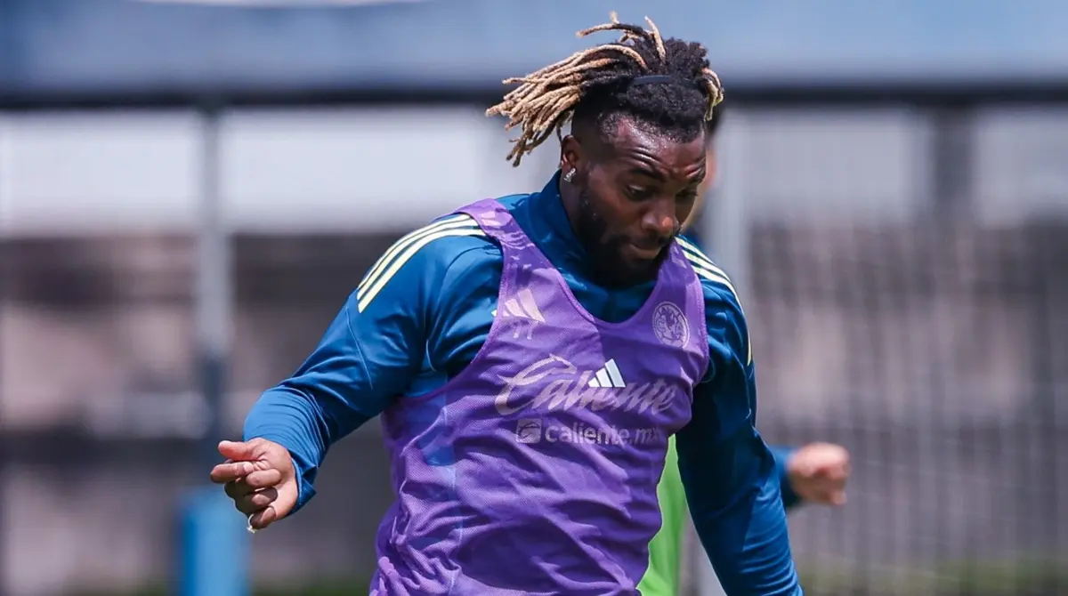  Saint-Maximin sigue evidenciado a sus compañeros 