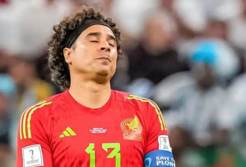 Guillermo Ochoa estaría quedándose sin Mundial Guillermo Ochoa estaría quedándose sin Mundial