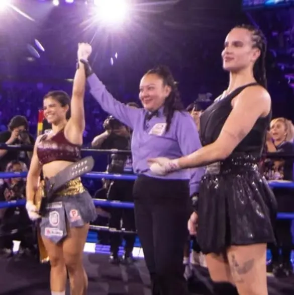Alana revela su contrato con Gala Montes, pero luego lo borra