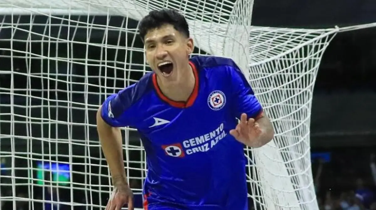  Uriel Antuna apunta a una segunda parte con Cruz Azul 