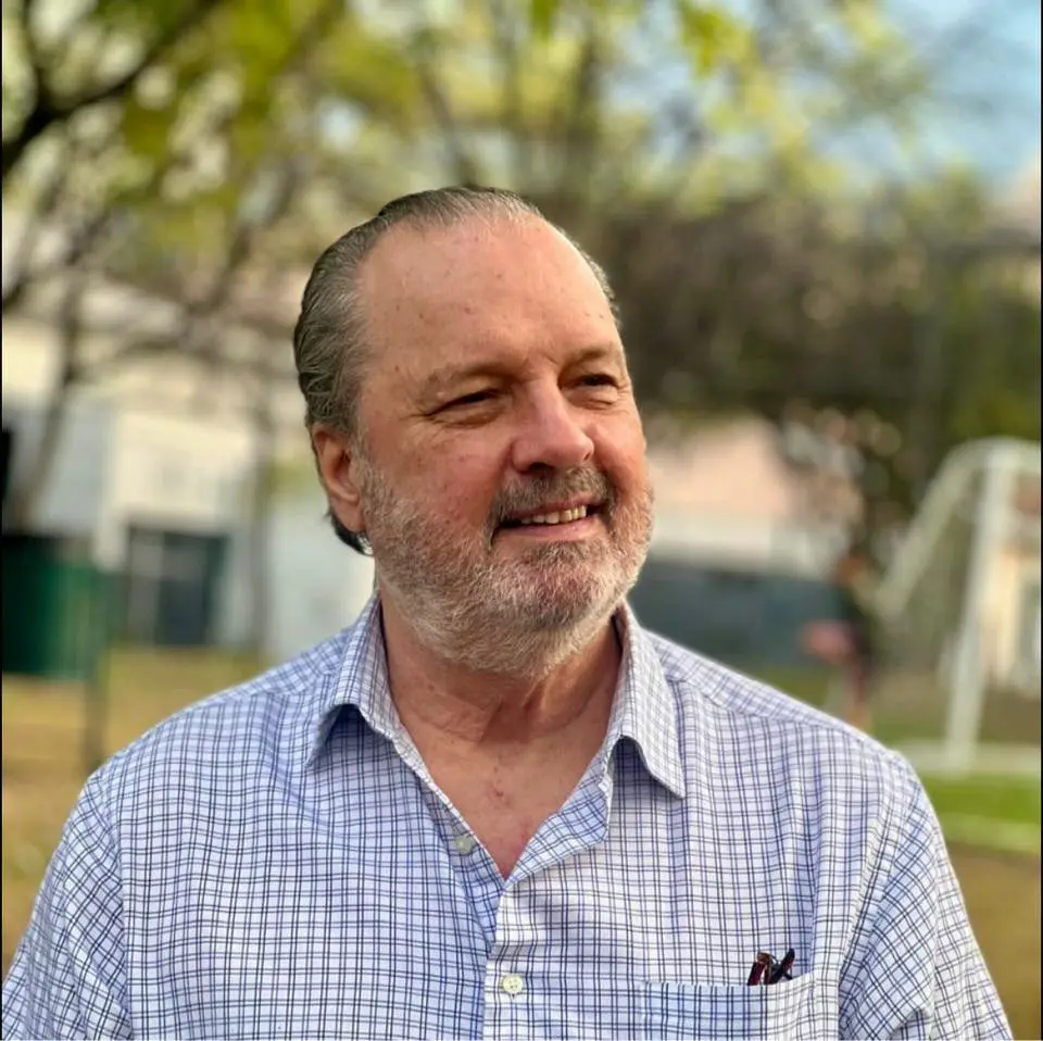 Roberto Gomez Jungo es un habitual en las mesas de ESPN Roberto Gomez Jungo es un habitual en las mesas de ESPN