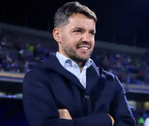 Larcamón calla a sus críticos con Cruz Azul invicto y alta efectividad