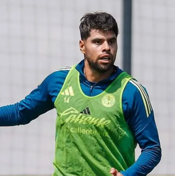 La razón por la que Néstor Araujo no saldrá del América