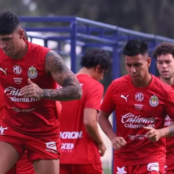 Leyenda de Chivas asegura que pasarán años para que sean campeones