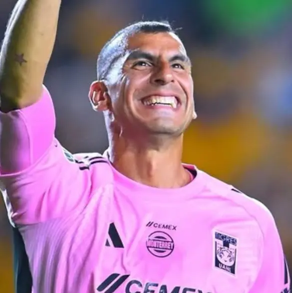 Tigres prepara al reemplazo de Nahuel Guzmán
