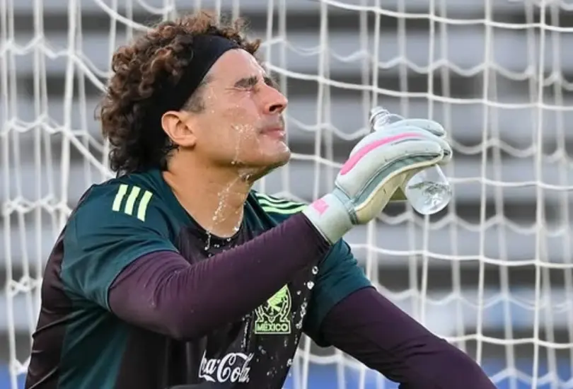 Querétaro aclaró el rumor de Guillermo Ochoa Querétaro aclaró el rumor de Guillermo Ochoa