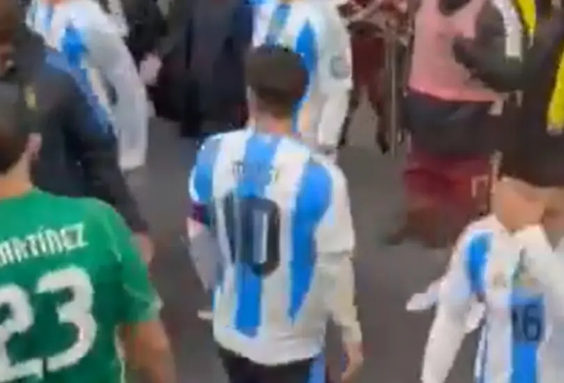 Lionel Messi está en medio de la polémica Lionel Messi está en medio de la polémica