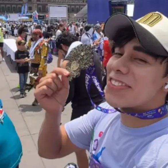 Exhiben a influencer por hacer trampa en el Maratón de la CDMX