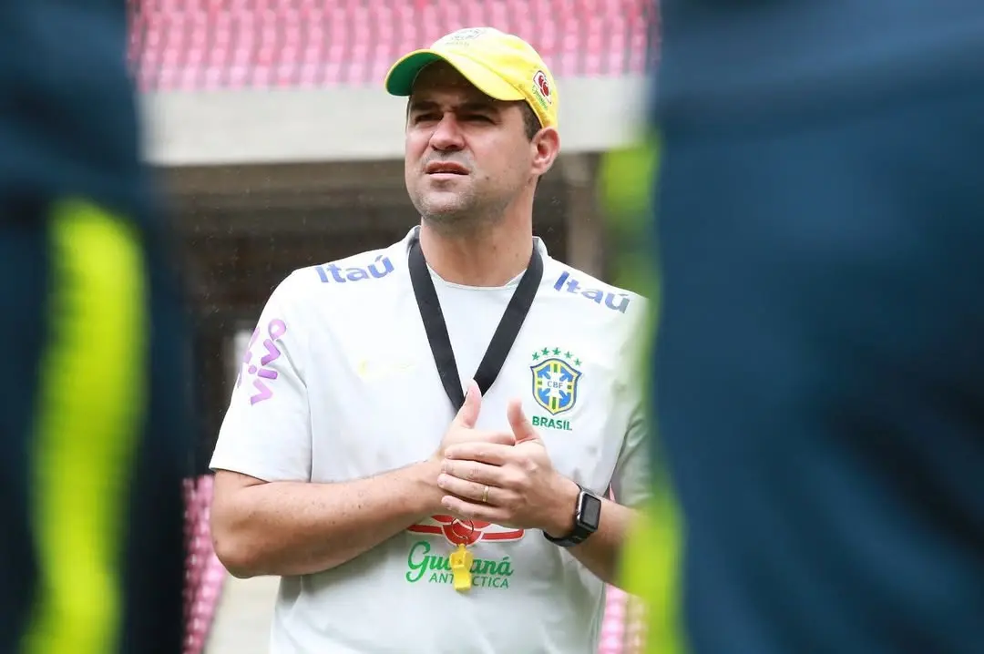 Tras un gran paso en Sao Paulo fue considerado para las inferiores de Brasil