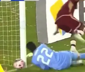 El oso de Kevin Mier vs Venezuela; colombianos lo atacan